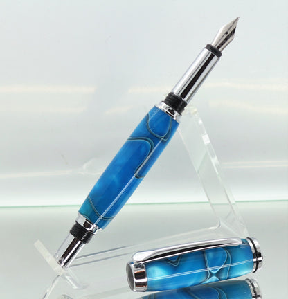 Blue Acrylic Fountain pen the pen has chrome plated fittings